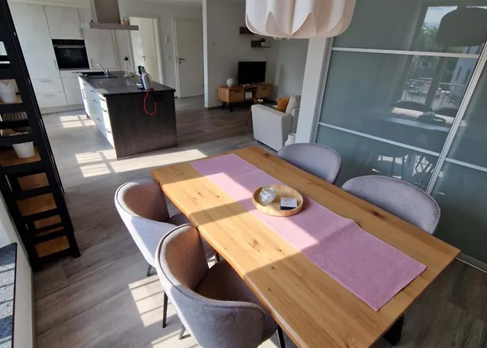 Appartement Im Ehemaligen Gesindehaus Welschbillig